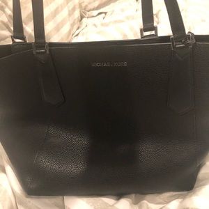 Michael Kors tote